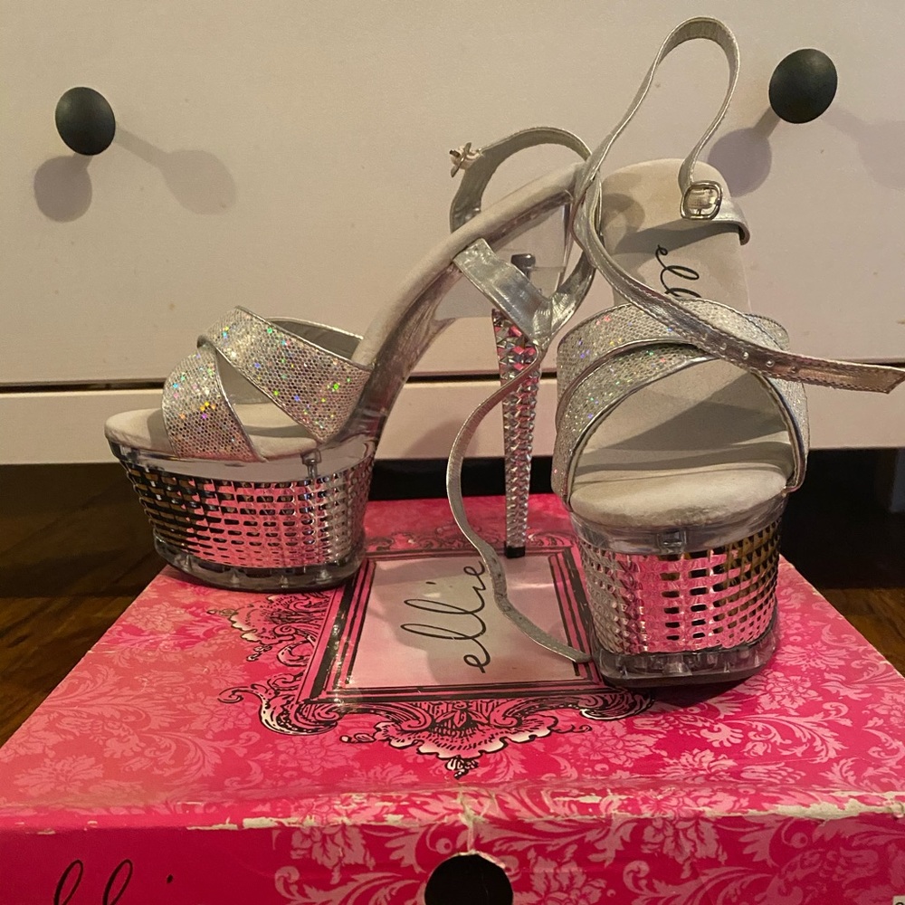 Ellie Pole shoes